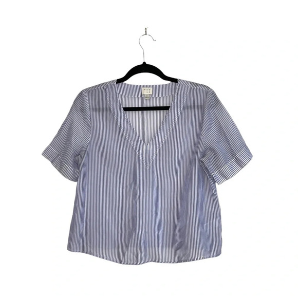 a new day Light Blue & White Striped V-neck Popover Top Small Women’s - Picture 1 of 10